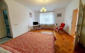 Luk Old Town Apartment