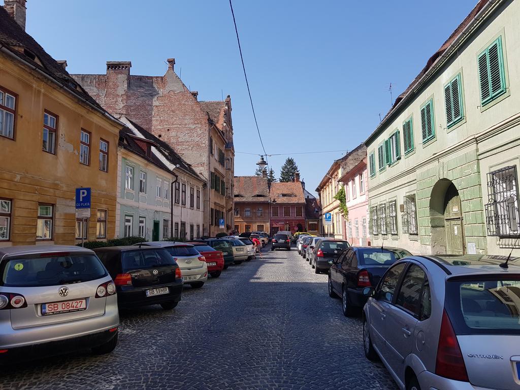 Luk Old Town Apartment Sibiu Extérieur photo